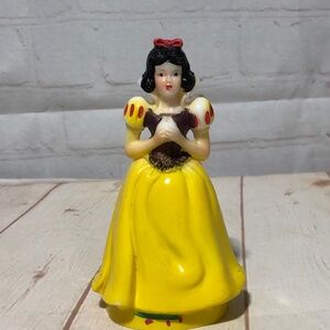 Vintage Walt Disney Productions Snow White Hard Plastic Figurine 5"